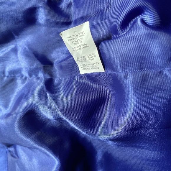 Blue Puffer Vest by Daisy Fuentes, size Medium. - Picture 4 of 4